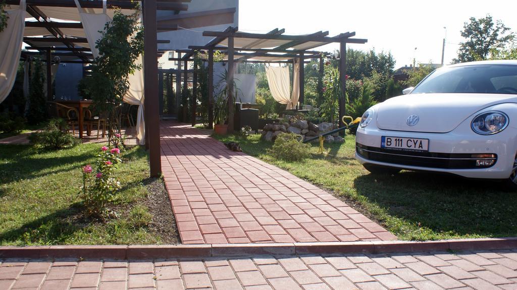 Pensiunea Novis Iasi Exterior foto